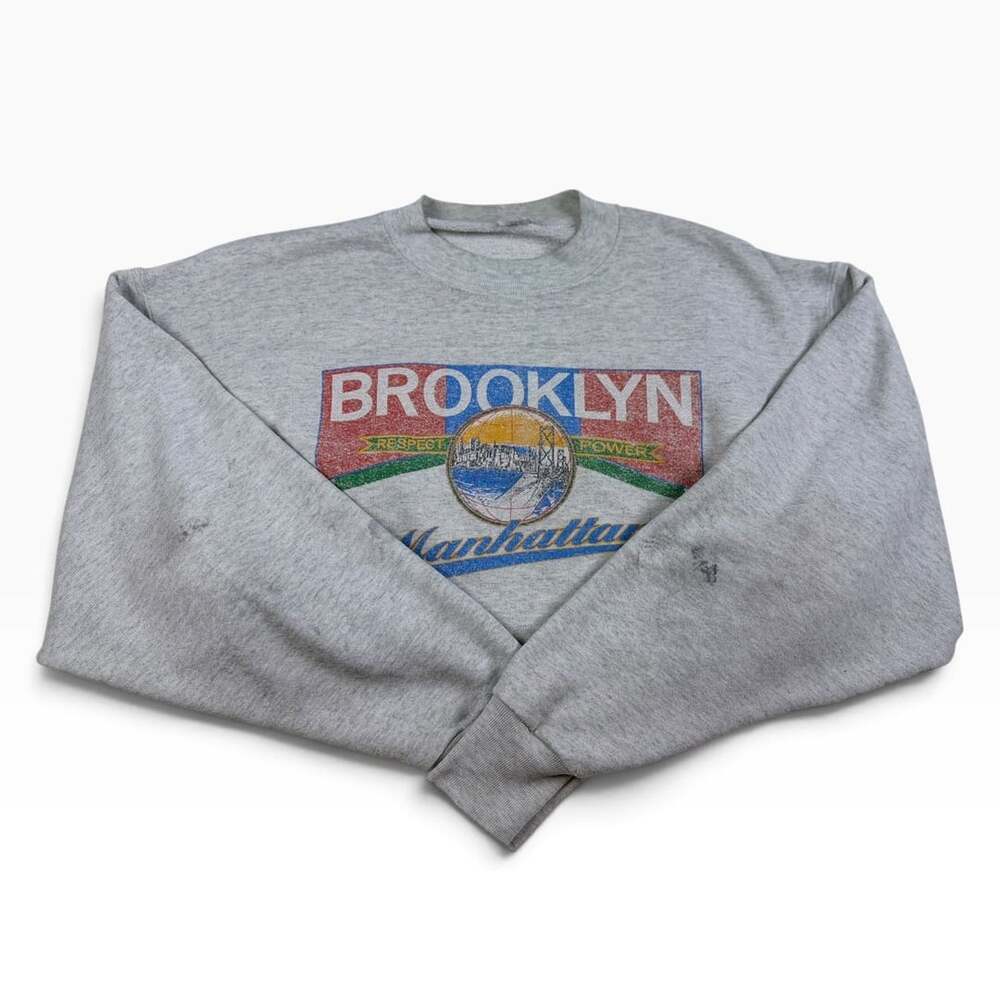 90s Brooklyn Manhattan Graphic Crewneck Sweatshirt